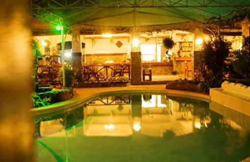 фото отеля Angelyns Beach Resort