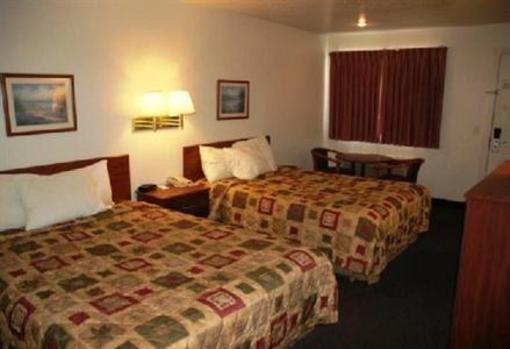 фото отеля Americas Best Inn & Suites Saint George