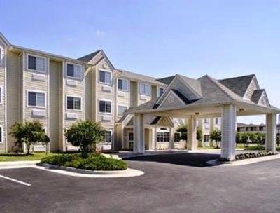 фото отеля Howard Johnson Inn & Suites Kings Dominion