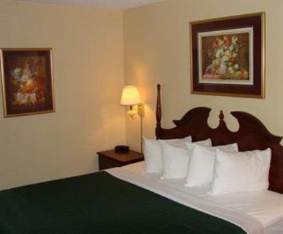 фото отеля BEST WESTERN Peachtree City Inn and Suites