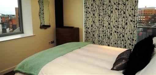 фото отеля Cranbrook House Serviced Apartments