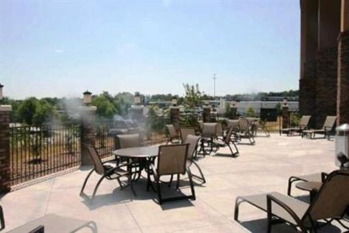 фото отеля Hampton Inn & Suites Winston-Salem University Area