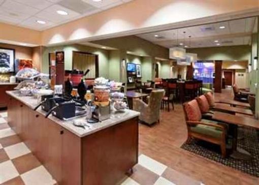 фото отеля Hampton Inn & Suites Winston-Salem University Area