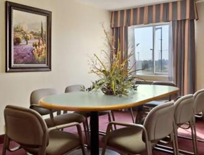 фото отеля Red Roof Inn St. Louis Westport