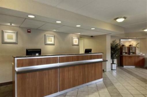 фото отеля Red Roof Inn St. Louis Westport