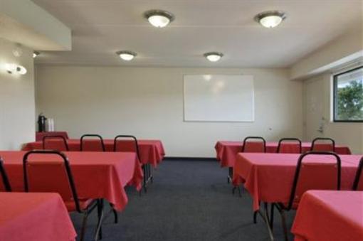 фото отеля Red Roof Inn St. Louis Westport