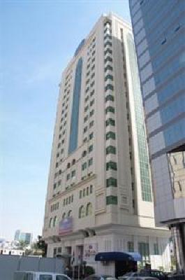 фото отеля Howard Johnson Hotel - Diplomat