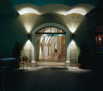 фото отеля Hotel Gasthof Gruner Baum