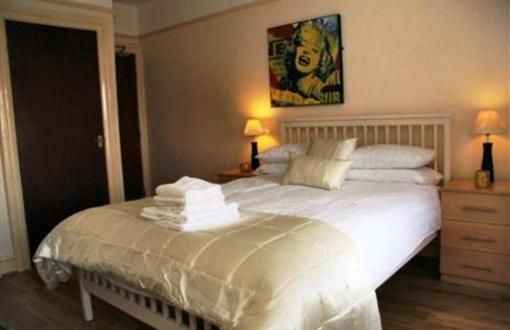 фото отеля Beech Mount Ullet Suites
