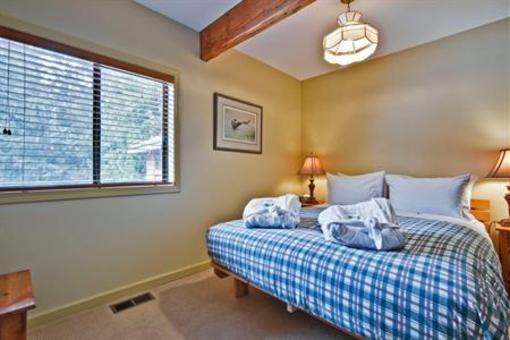 фото отеля Cedar Springs Bed and Breakfast Lodge
