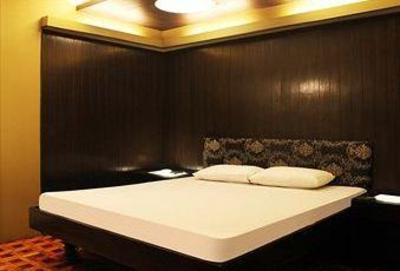 фото отеля Sohotel Malate Manila