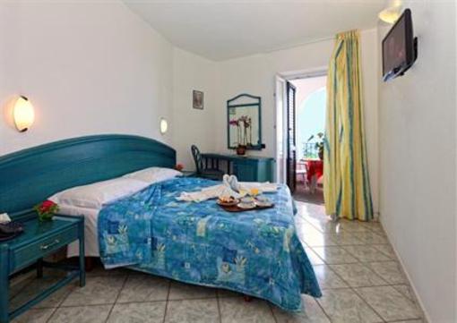 фото отеля Residence La Rosa Apartment Ischia