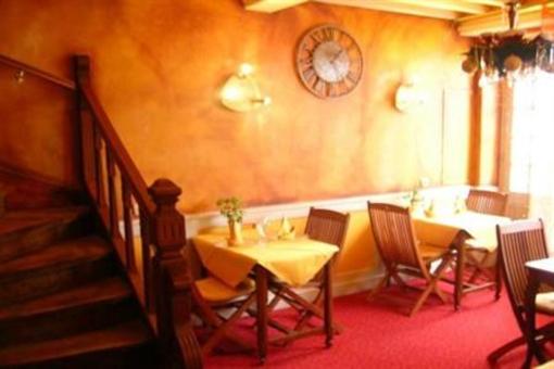 фото отеля Hotel La Pecherie Bernieres-sur-Mer
