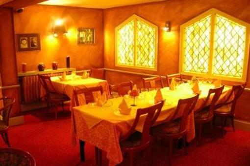 фото отеля Hotel La Pecherie Bernieres-sur-Mer