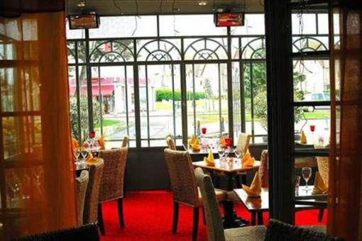 фото отеля Hotel La Pecherie Bernieres-sur-Mer