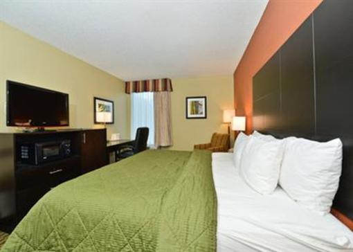 фото отеля Comfort Inn - Meridian Bonita Lakes Dr.