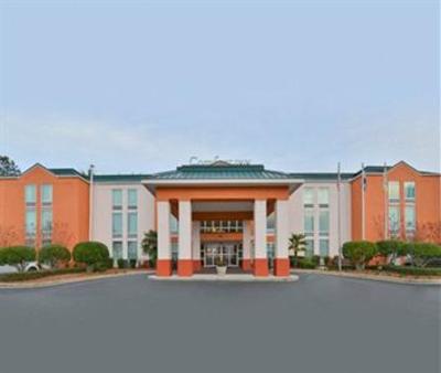 фото отеля Comfort Inn - Meridian Bonita Lakes Dr.