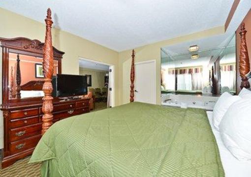 фото отеля Comfort Inn - Meridian Bonita Lakes Dr.