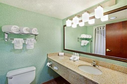 фото отеля Holiday Inn Express Hotel & Suites Duncan Greenville Spartanburg