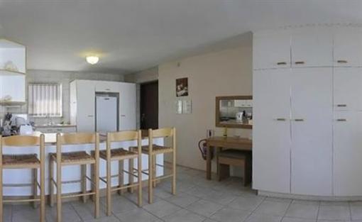 фото отеля Dolphins View Guest House