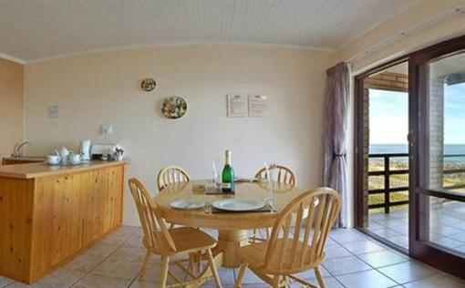 фото отеля Dolphins View Guest House