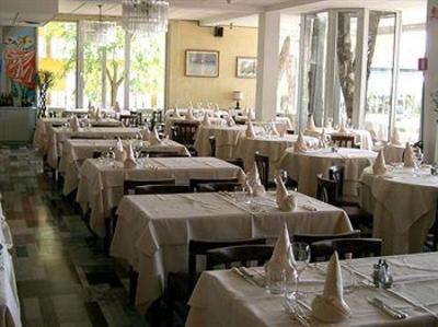 фото отеля Hotel Airone Caorle