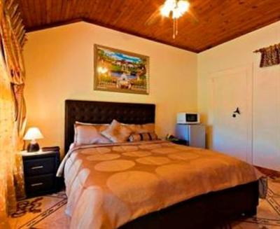 фото отеля Golden Gate Guest House