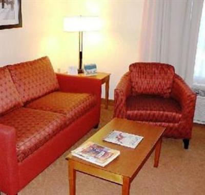 фото отеля TownePlace Suites Detroit Dearborn