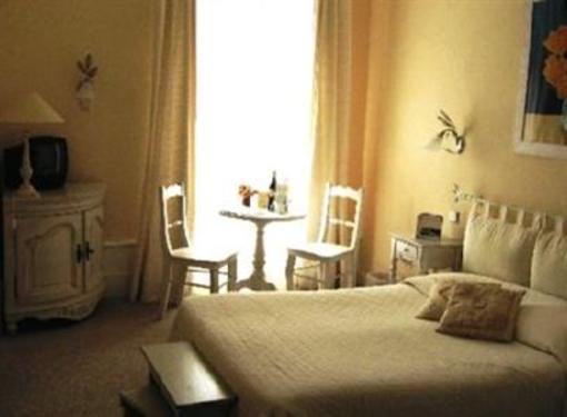 фото отеля Chateau De L'Hoste Saint-Beauzeil