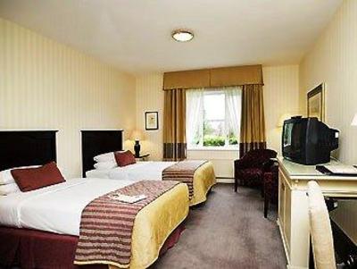фото отеля Mercure Parkside Milton Keynes