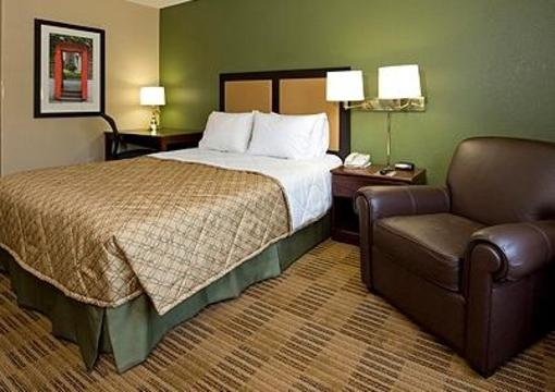 фото отеля Homestead Studio Suites Charlotte Coliseum