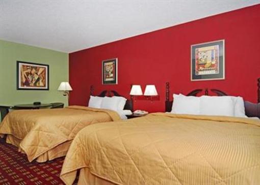 фото отеля Comfort Inn Airport / Cruise Port South
