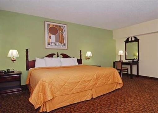 фото отеля Comfort Inn Airport / Cruise Port South