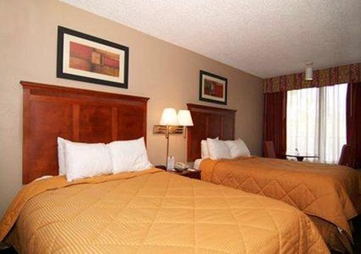 фото отеля Comfort Inn Airport / Cruise Port South