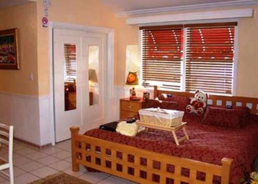 фото отеля Villa Sinclair Beach Suites & Spa