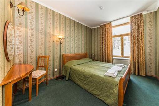 фото отеля Town Hall Square Apartments Kinga
