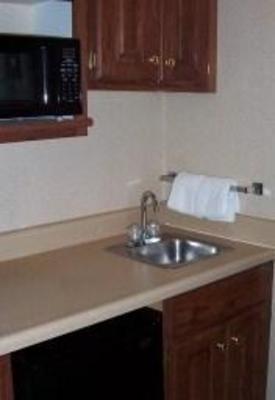 фото отеля Holiday Inn Express Hotel & Suites Burlington (Iowa)