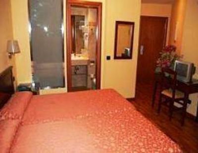 фото отеля Hostal Residencia Carlos V
