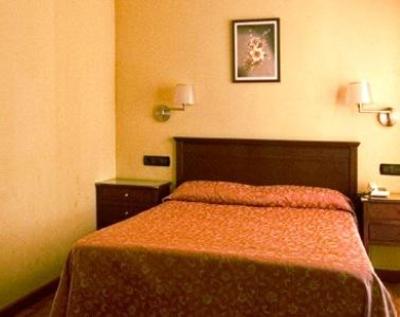 фото отеля Hostal Residencia Carlos V