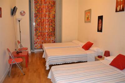 фото отеля Pension Lemus Madrid