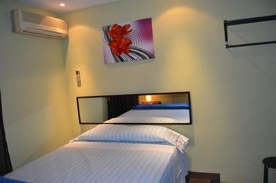фото отеля Pension Lemus Madrid