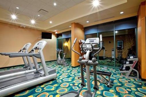 фото отеля Holiday Inn Express Hotel & Suites Virginia Beach