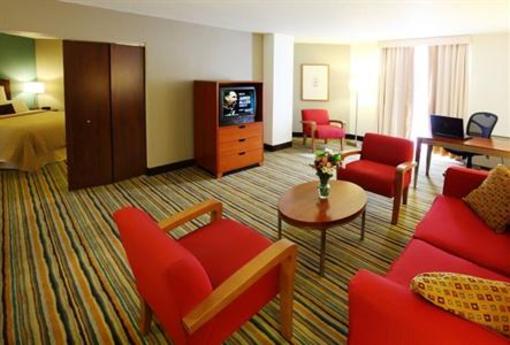 фото отеля Ramada Plaza Minneapolis