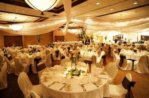 фото отеля Ramada Plaza Minneapolis