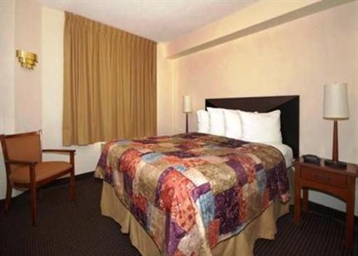 фото отеля Comfort Suites Savannah North Port Wentworth