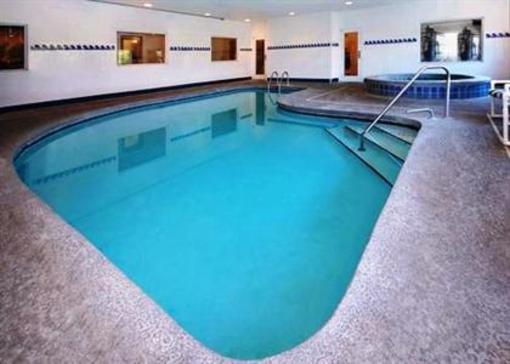 фото отеля Comfort Suites Savannah North Port Wentworth
