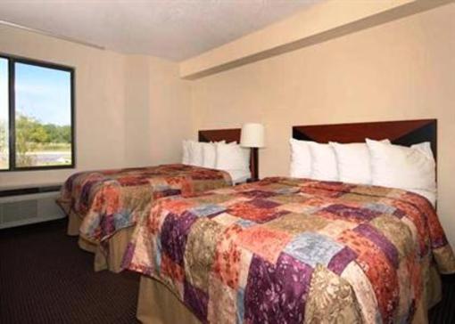 фото отеля Comfort Suites Savannah North Port Wentworth