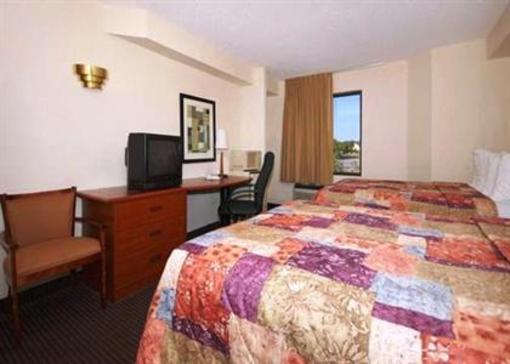 фото отеля Comfort Suites Savannah North Port Wentworth