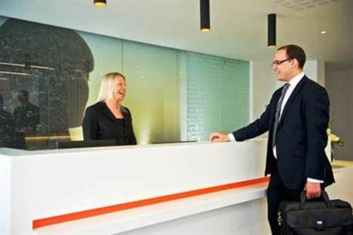 фото отеля Staycity Serviced Apartments London Heathrow