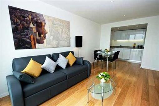 фото отеля Staycity Serviced Apartments London Heathrow